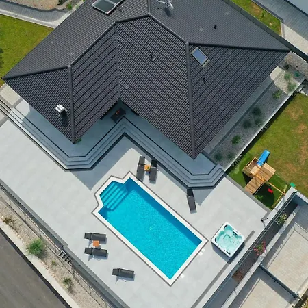 Villa New! Dalmatia With Sauna, Hot Tub, Heated Pool Grubine